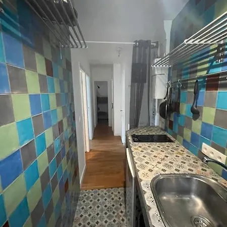 Apartment Entire Unit In