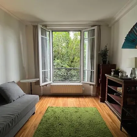 Entire Unit In Apartment Paris
